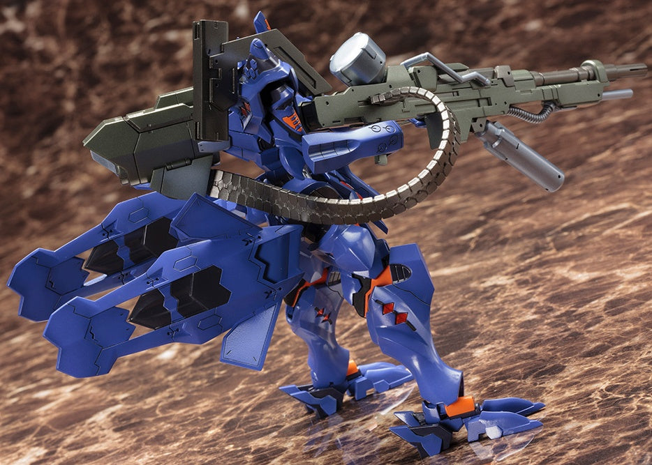 Takemikazuchi Type-00R Imperial Royal Guard, 16th Battalion Commander Machine 1/144 (Muv-Luv)